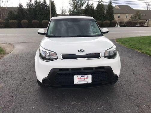 2016 Kia Soul Base
