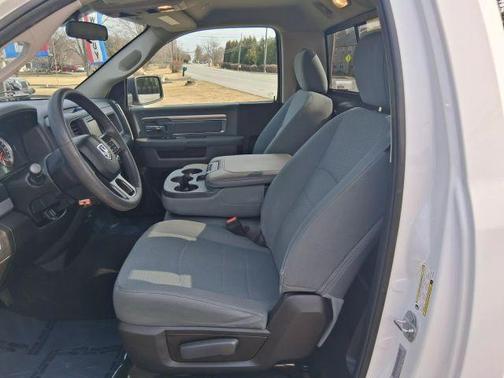 2020 RAM 1500 Classic Tradesman
