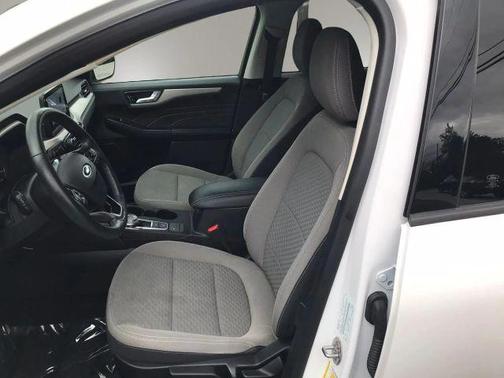 Gray 2021 Ford Escape SE