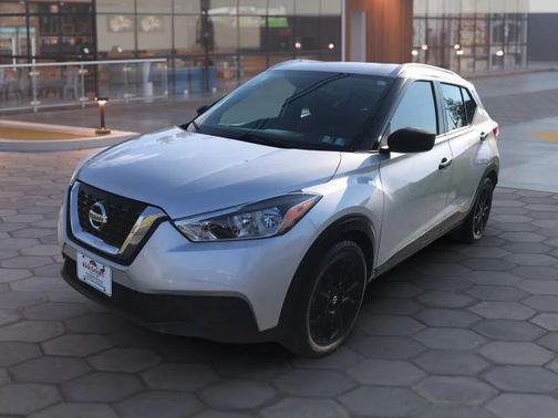 2019 Nissan Kicks SV