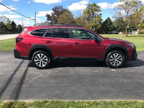 2023 Subaru Outback Premium