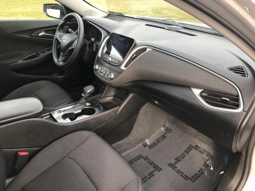 2022 Chevrolet Malibu 1LS