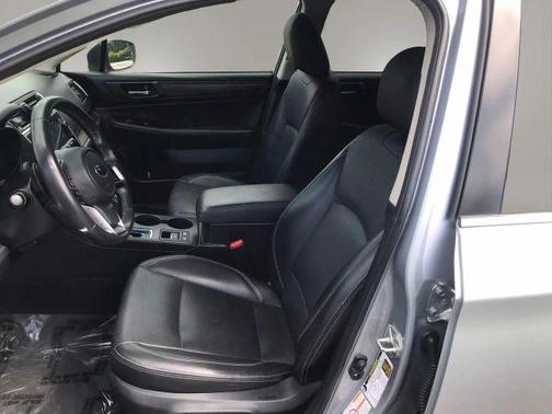 Ice Silver Metallic 2018 Subaru Outback 2.5i Limited