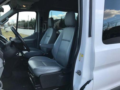 2016 Ford Transit-350 XL