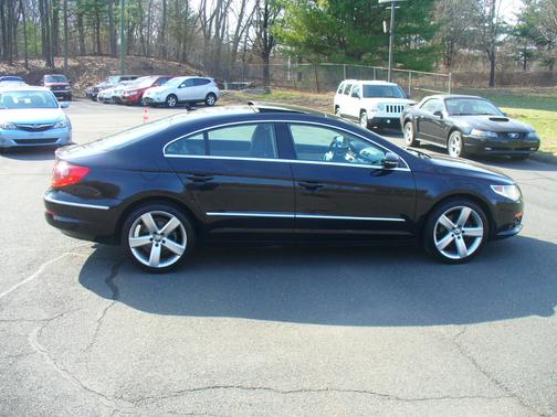 Deep Black Metallic 2012 Volkswagen CC Lux Plus