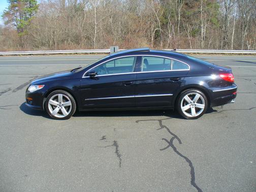 Deep Black Metallic 2012 Volkswagen CC Lux Plus