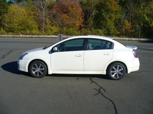 2012 Nissan Sentra SE-R