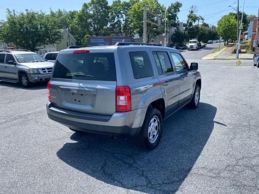 Mineral Gray Metallic Clearcoat 2013 Jeep Patriot Sport