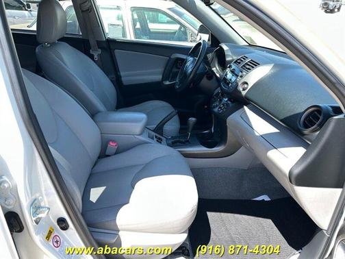 2009 Toyota RAV4 Limited