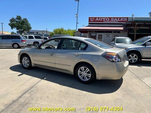 2010 Nissan Altima 2.5 S