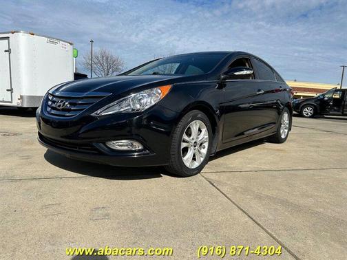 2013 Hyundai SONATA Limited