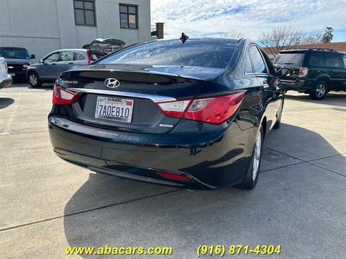2013 Hyundai SONATA Limited