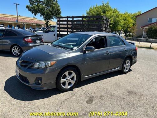 Magnetic Gray Metallic 2013 Toyota Corolla S