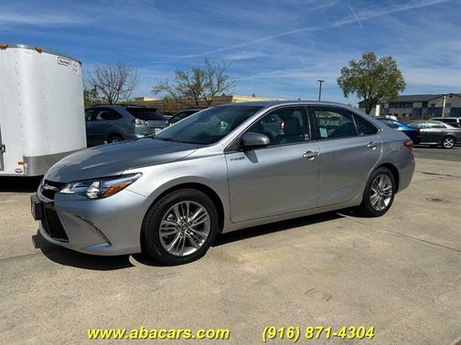 2016 Toyota Camry Hybrid SE