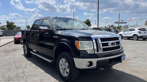 Black 2011 Ford F-150 Lariat