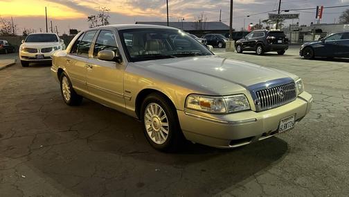 2010 Mercury Grand Marquis LS