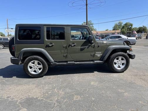 2015 Jeep Wrangler Unlimited Sport