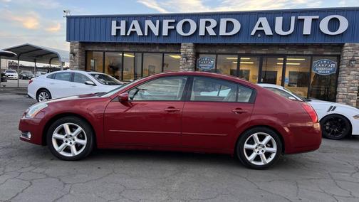 2005 Nissan Maxima SE