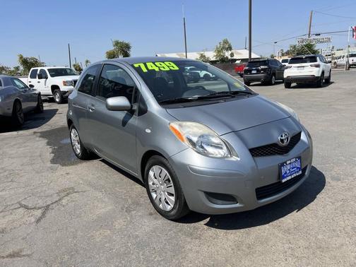 2009 Toyota Yaris S