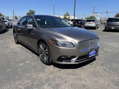 2019 Lincoln Continental Select