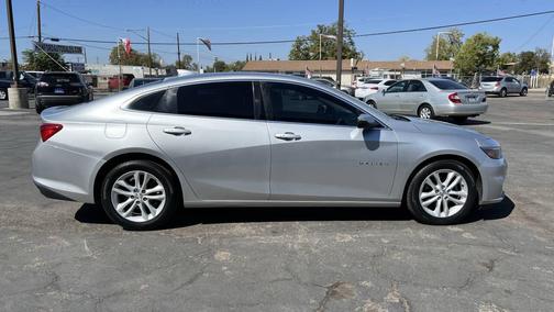 2017 Chevrolet Malibu 1LT