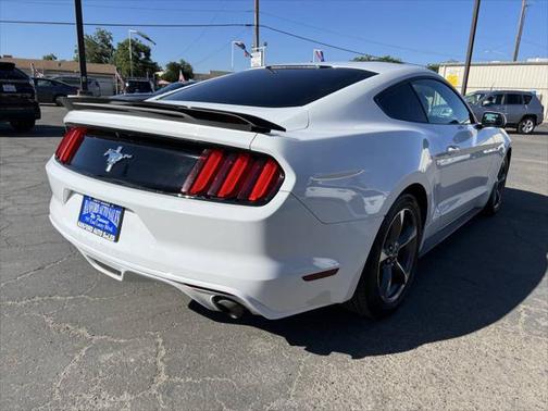 2015 Ford Mustang V6