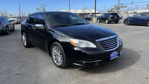 2011 Chrysler 200 Limited