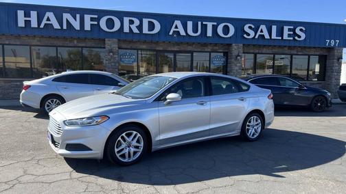 2016 Ford Fusion SE