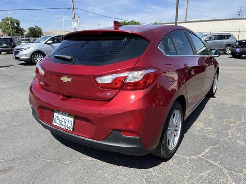 2017 Chevrolet Cruze LT