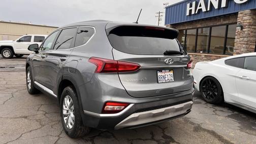 2019 Hyundai SANTA FE SE 2.4