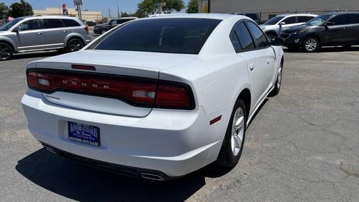 Bright White Clearcoat 2014 Dodge Charger SE