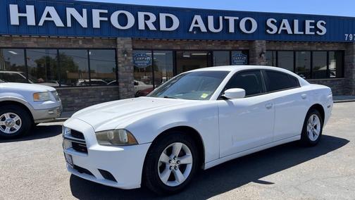 Bright White Clearcoat 2014 Dodge Charger SE