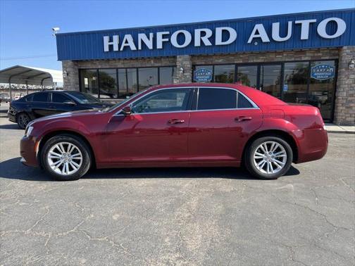2016 Chrysler 300 Limited