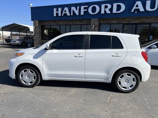 2008 Scion xD Base 4dr Hatchback 4A