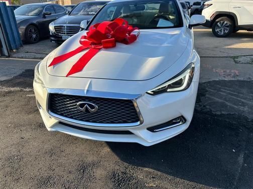 2017 INFINITI Q60 3.0T Premium