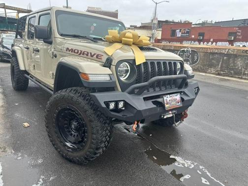 Gobi Clearcoat 2020 Jeep Gladiator Mojave 4x4