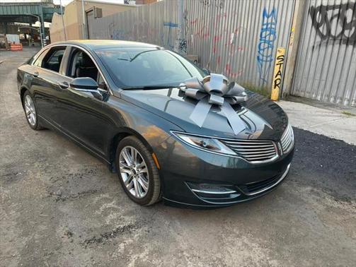 2016 Lincoln MKZ Base