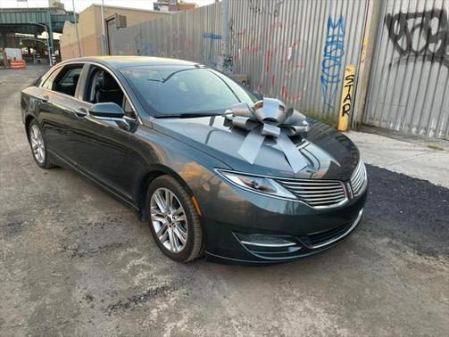 2016 Lincoln MKZ Base