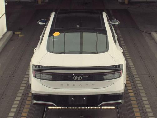 2024 Hyundai SONATA Hybrid Limited