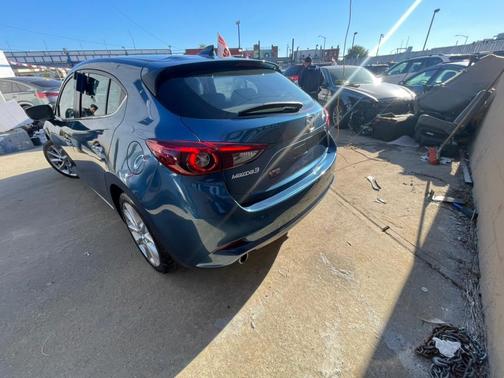 2017 Mazda Mazda3 Grand Touring
