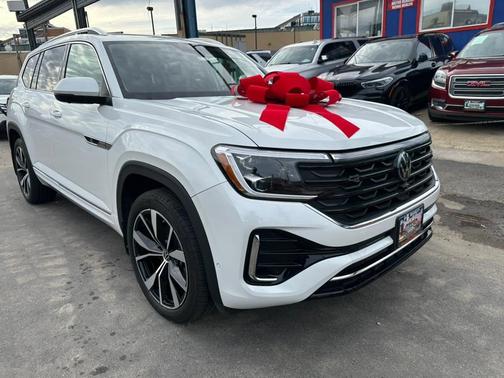 2024 Volkswagen Atlas 2.0T SEL Premium R-Line 4MOTION