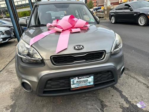 2013 Kia Soul Base