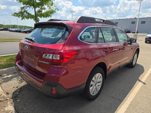 2019 Subaru Outback 2.5i