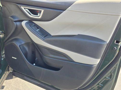 Cascade Green Silica 2023 Subaru Forester Limited