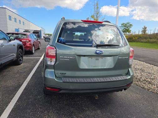 2018 Subaru Forester 2.5i