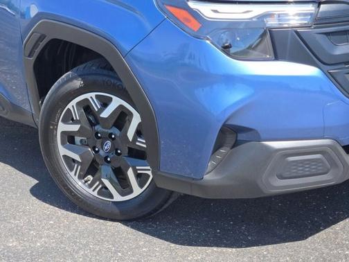 Horizon Blue Pearl 2025 Subaru Forester Base