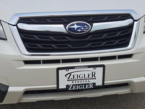 2017 Subaru Forester 2.5i