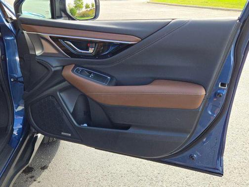 2022 Subaru Outback Touring