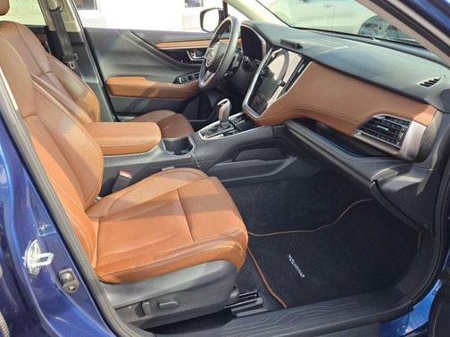 2022 Subaru Outback Touring