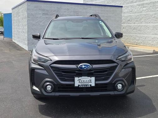 Magnetite Gray Metallic 2025 Subaru Outback Premium